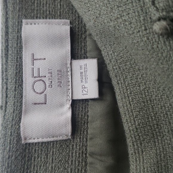 Loft Sage Green Mini Skirt Size 12P - Picture 5 of 8